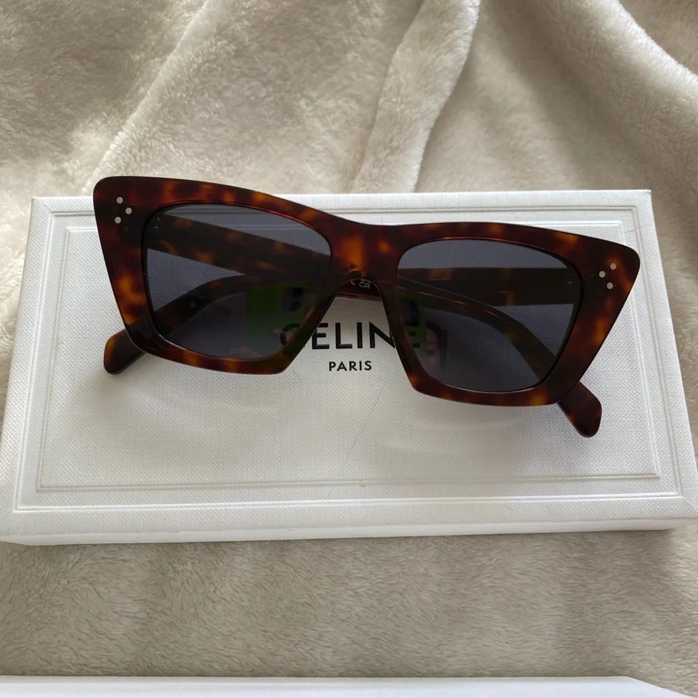 Celine Sunglasses, sunglasses case and box! In excellent like new condition